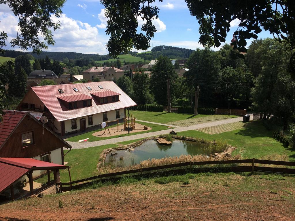 Penzion U Skutilu Pilníkov Exterior foto